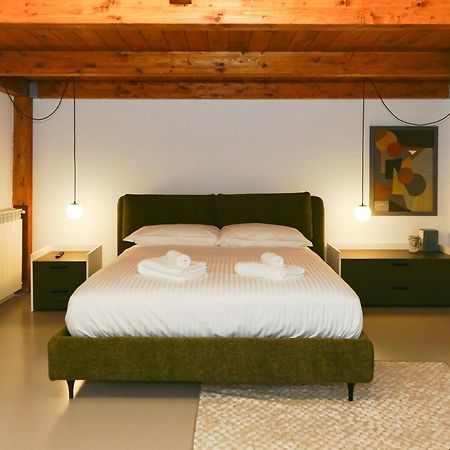 Fepa Place Design Apartments เนเปิลส์ ภายนอก รูปภาพ