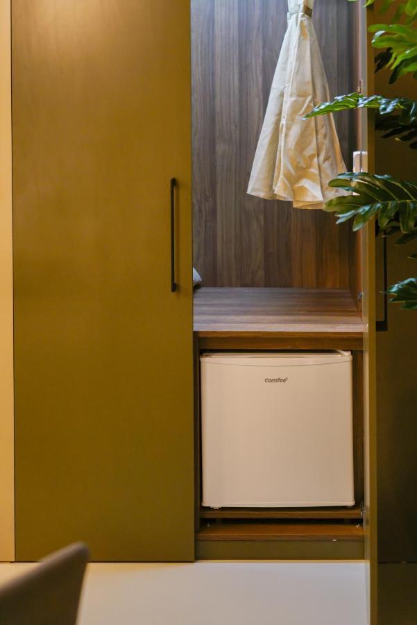 Fepa Place Design Apartments เนเปิลส์ ภายนอก รูปภาพ