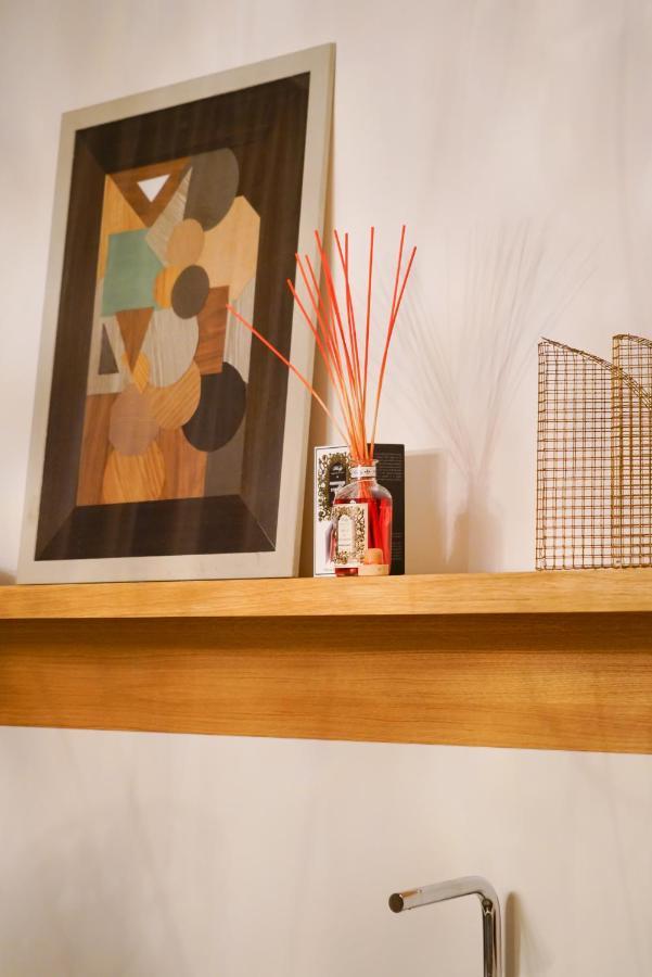 Fepa Place Design Apartments เนเปิลส์ ภายนอก รูปภาพ
