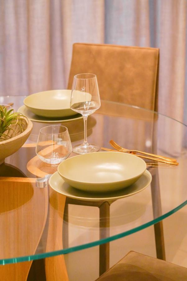 Fepa Place Design Apartments เนเปิลส์ ภายนอก รูปภาพ